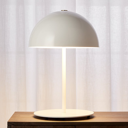Nordic-style minimalist mushroom-shaped desk lamp for study